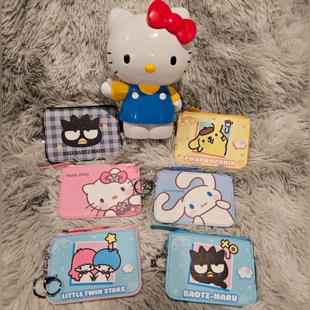 Sanrio Characters ID card wallet with key ring Hello Kitty and friends